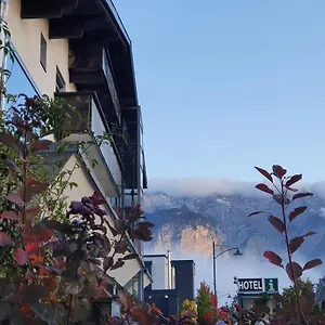Alp Art Отель Гётценс